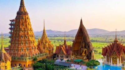 Le Wat Tham Sua