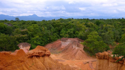 Parc forestier de Pae Muang Pee