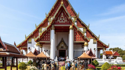 Wihan Phra Mongkhon Bophit