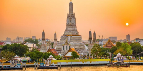 Jour 6 : Kuala Lumpur - Vol pour Bangkok (B)
