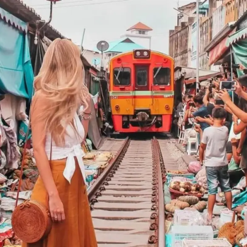Railway Market & Floating Market