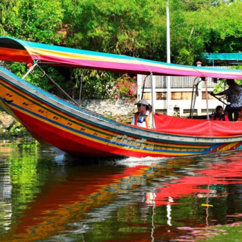 Half Day Bangkok River Tour & Wat Arun