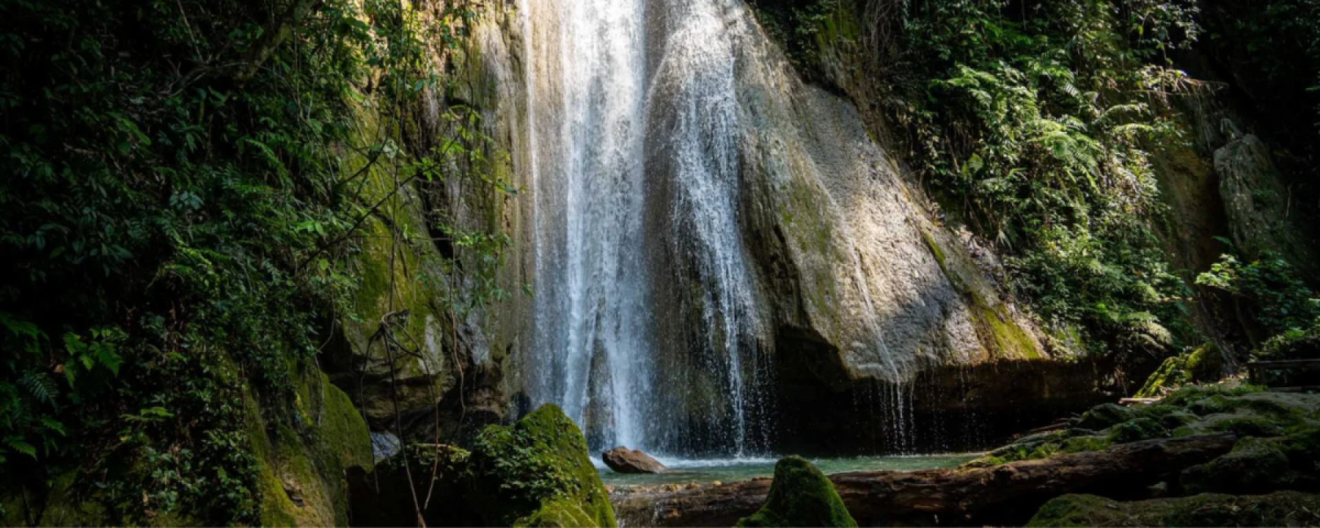 Chute d'eau de Tat Mhok