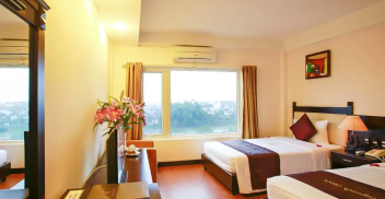 HUE SERENE PALACE HOTEL