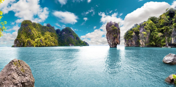 Day 15: Phuket Beach free & easy (B)