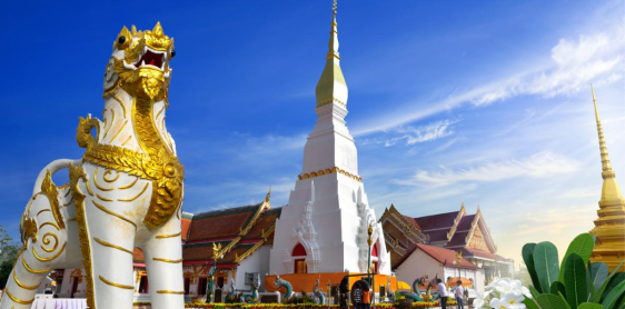 Jour 5 : Nakhon Phanom – Sakon Nakhon – Udon Thani (B, L)