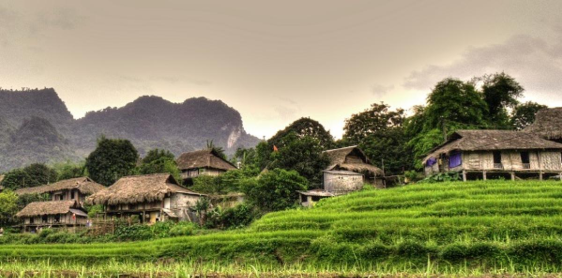 Jour 6 : Hanoi – Mai Chau – Chez l’habitant (B, L, D)
