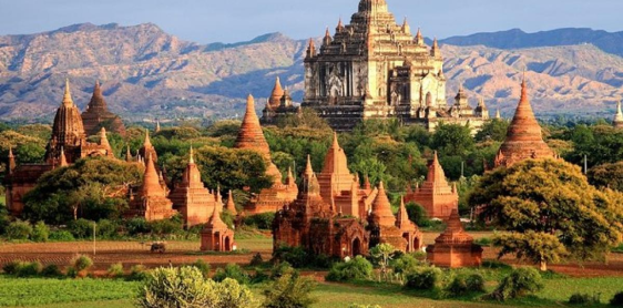 Jour 14 : Mandalay – Vol pour Bagan (B)