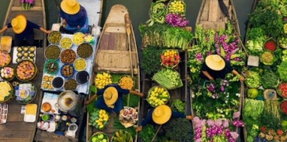 Day 2: Bangkok – Damnoen Saduak Floating Market – Kanchanaburi (B)