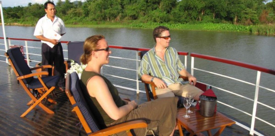 Jour 3 : Sai Yok – Sai Yok Yai – Ban Hin Dad (B, L, D)