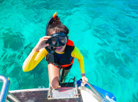 Snorkeling à l' île à partir de Phuket 1 jour