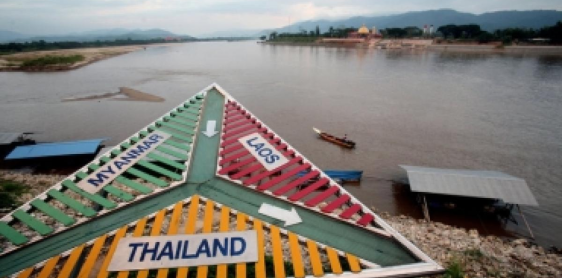 Day 6: Chiang Rai - Mae Salong - Doi Tung - Chiang Saen (B)