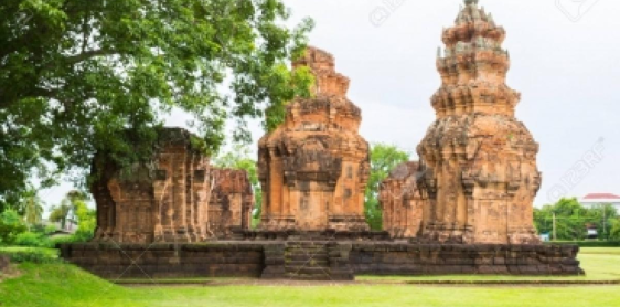 Day 3: Buriram – Surin (B)