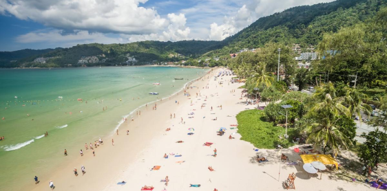 Jour 15 : Phuket - Bangkok - Départ (B) Sans guide