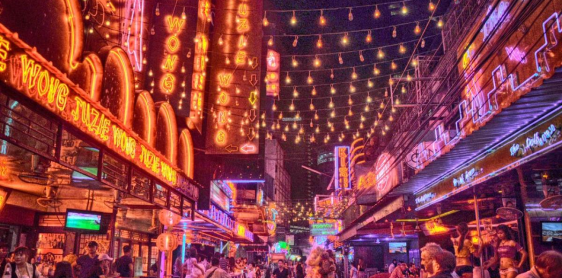 Jour 3 : Bangkok – Visite de la ville (B)