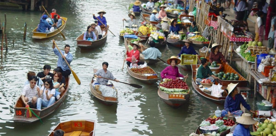 Jour 4 : Bangkok – Marché ferroviaire – Marché flottant – Bangkok (B)